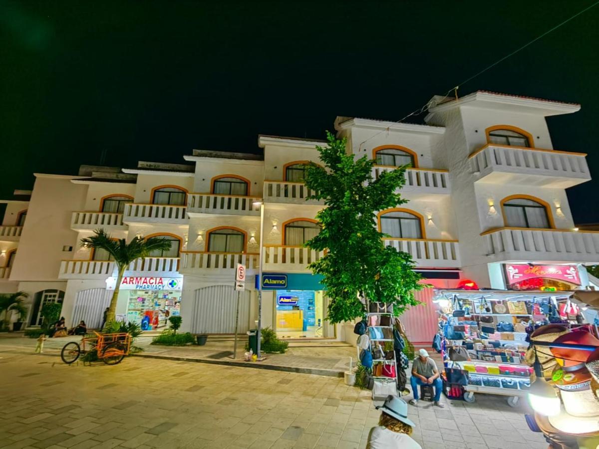 Clara 5Th Avenue Playa del Carmen Exterior photo